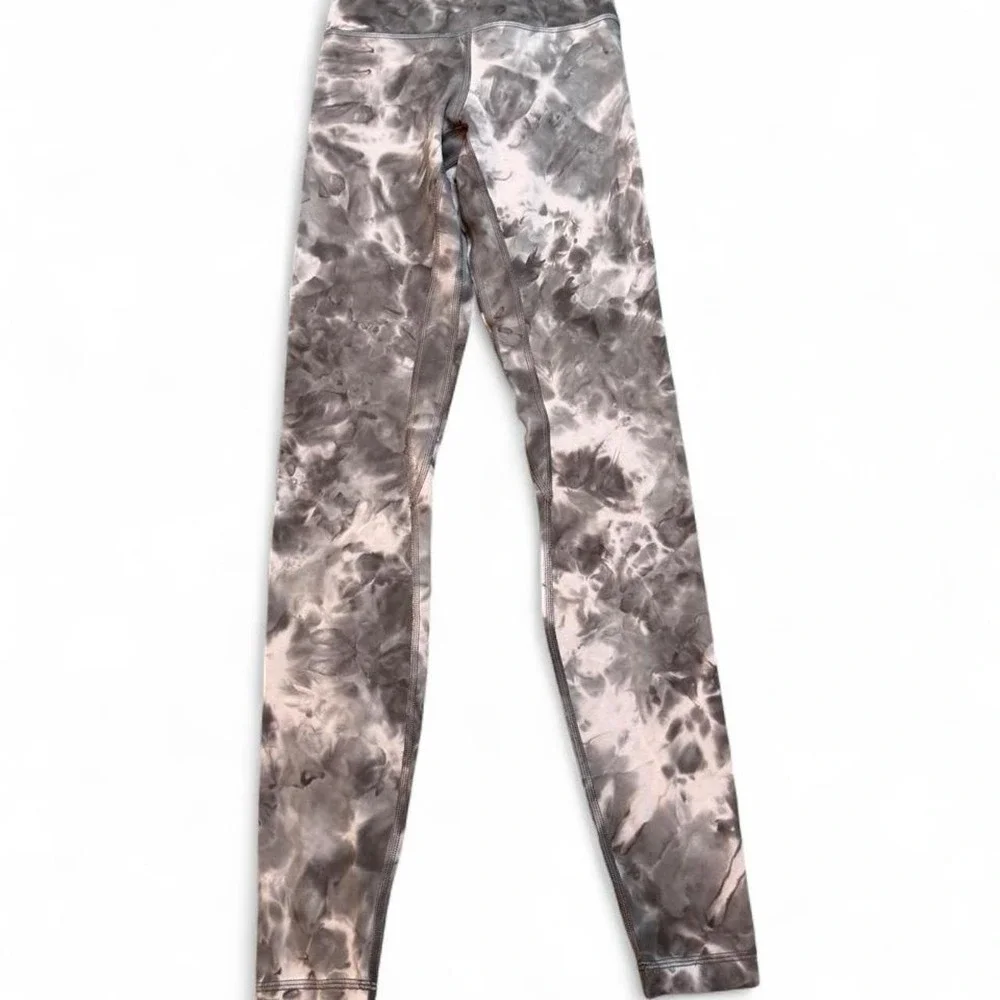 Lululemon Women's Align Leggings Pinkish Gray Print Athleisure Size 2